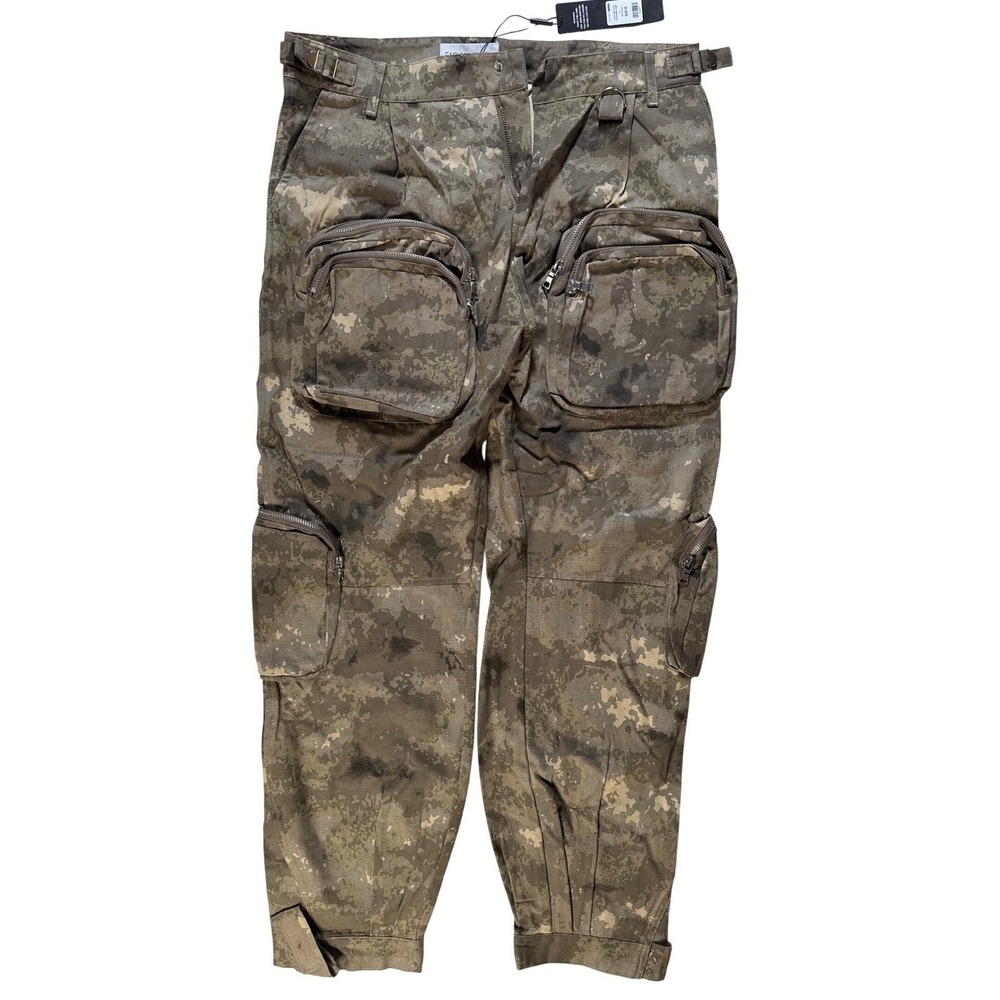 Cambridge Oversized Cargo Camo EdgyChic Gorpcore Jogger Pants Women's Size M NWT - Picture 4 of 12